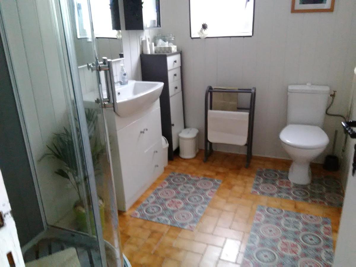 Four Chimneys Apartment Treffrin Luaran gambar